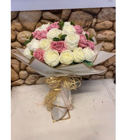 yapay renkli gül buketi